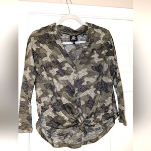 Camo, button up, blouse